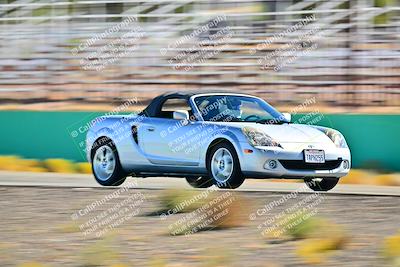 media/Oct-18-2025-Extreme Speed (Sat) [[d6d7e1fef1]]/Group 5/Session 3 (Turn 1)/